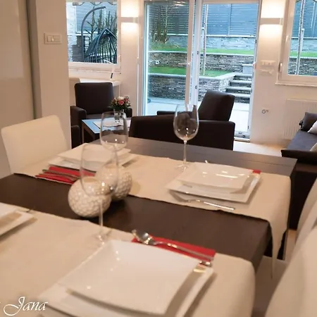 Deluxe Apartma Jana * Liubliana