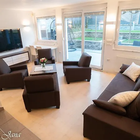 Deluxe Apartma Jana Apartamento
