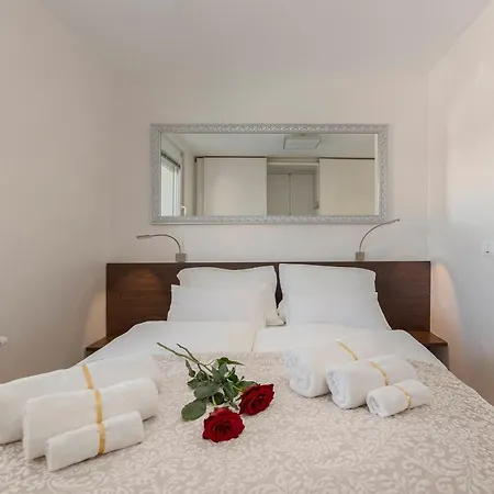 Deluxe Apartma Jana