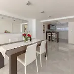 Deluxe Apartma Jana 아파트 류블랴나