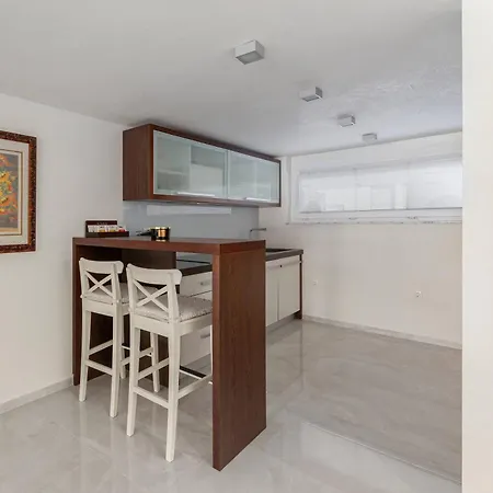 Deluxe Apartma Jana 卢布尔雅那