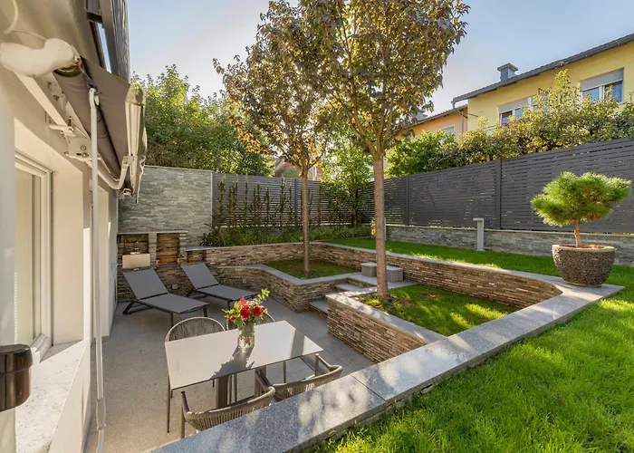 Deluxe Apartma Jana Appartamento